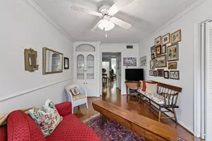 14191 Misty Meadow Ln, Houston, TX 77079 - Photo 11
