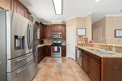 310 Regal Court, Bellville, TX 77418 - Photo 11