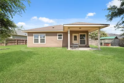 310 Regal Court, Bellville, TX 77418 - Photo 23