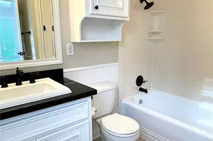 4630 Clay St, Houston, TX 77023 - Photo 11