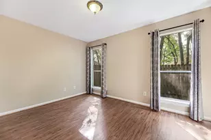 15 Tulip Hill Ct, The Woodlands, TX 77380 - Photo 15