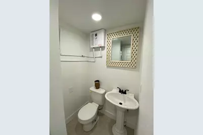 8341 Detroit Street, Houston, TX 77017 - Photo 9