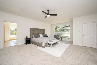 2111 Walnut Creek Drive, League City, TX 77573 - Photo 17