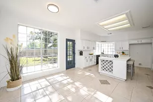 2111 Walnut Creek Dr, League City, TX 77573 - Photo 13