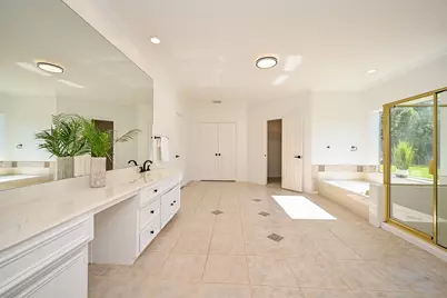 2111 Walnut Creek Drive, League City, TX 77573 - Photo 19