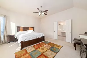 9815 Ryans Park Ln, Houston, TX 77089 - Photo 11