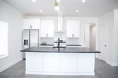 8309 John Street, Houston, TX 77012 - Photo 7