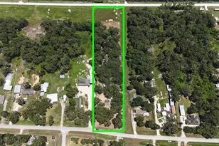 384 Co Rd 4017, Dayton, TX 77535 - Photo 1