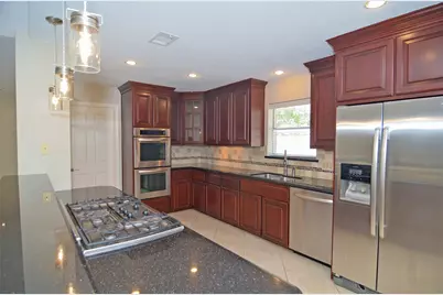 4513 S Flamingo Drive, Seabrook, TX 77586 - Photo 9