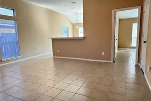 2107 Castle Gardens Ln, Katy, TX 77449 - Photo 9