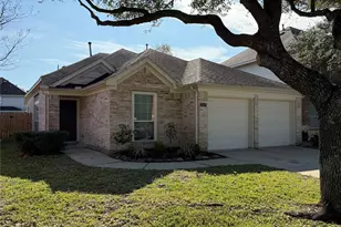 2107 Castle Gardens Ln, Katy, TX 77449 - Photo 3