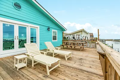 306 Pompano Lane, Surfside Beach, TX 77541 - Photo 9