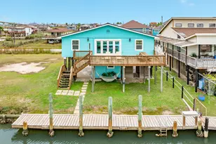 306 Pompano Ln, Surfside Beach, TX 77541 - Photo 3