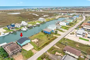 306 Pompano Ln, Surfside Beach, TX 77541 - Photo 35