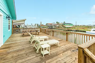 306 Pompano Lane, Surfside Beach, TX 77541 - Photo 9