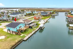 306 Pompano Ln, Surfside Beach, TX 77541 - Photo 1