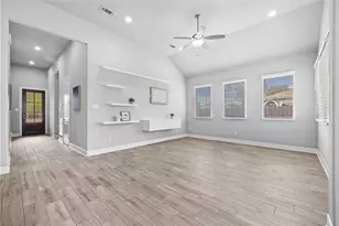 8938 Intervale St, Houston, TX 77075 - Photo 13