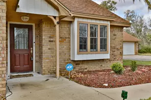 211 Bayou Rd, Lake Jackson, TX 77566 - Photo 5