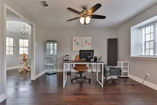 211 Bayou Rd, Lake Jackson, TX 77566 - Photo 11