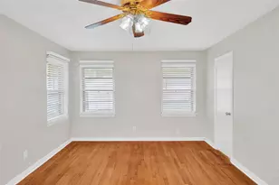 3519 Westridge St, Houston, TX 77025 - Photo 15