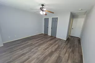 115 Sendero Dr, Huntsville, TX 77340 - Photo 11