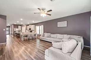 2715 Fairfield Landing Ln, Pearland, TX 77089 - Photo 17