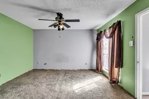 12254 Wild Pine Dr, Houston, TX 77039 - Photo 21