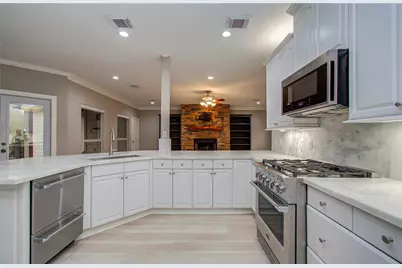 3315 E Bayou Drive, Shoreacres, TX 77571 - Photo 13