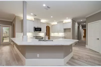 3315 E Bayou Drive, Shoreacres, TX 77571 - Photo 9