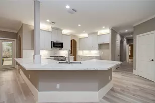 3315 E Bayou Dr, Shoreacres, TX 77571 - Photo 9