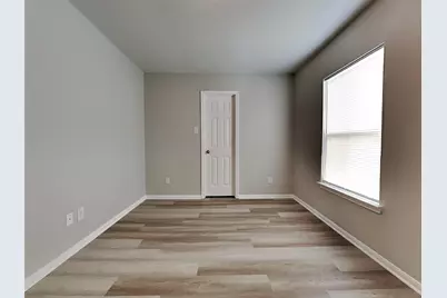 16696 E Ivanhoe, Montgomery, TX 77316 - Photo 5