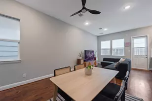 5423 Camaguey St, Houston, TX 77023 - Photo 7