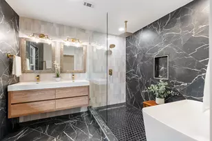 802 W 41st St, Houston, TX 77018 - Photo 21