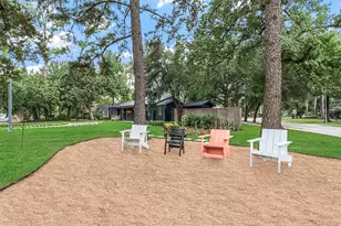 802 W 41st St, Houston, TX 77018 - Photo 3