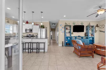 135 Ocean Shore Drive, Crystal Beach, TX 77650 - Photo 5