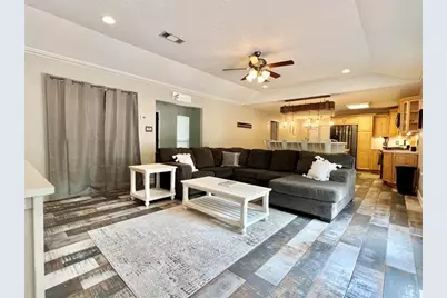 6790 Greenwood Drive, Beaumont, TX 77706 - Photo 5