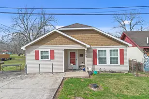 3004 Avenue D, Bay City, TX 77414 - Photo 1