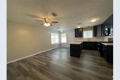 15631 Pilgrim Hall Drive, Friendswood, TX 77546 - Photo 5