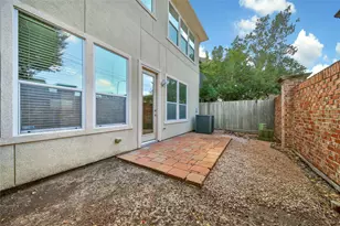 1113 Sherwood Trails, Houston, TX 77043 - Photo 19