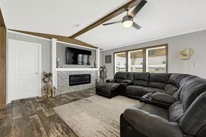 2105 Eagle Road, Anahuac, TX 77514 - Photo 25