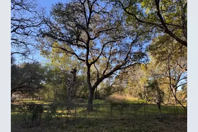 4 Street W, Sheridan, TX 77475 - Photo 1