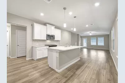 6638 Lahna Oak, Conroe, TX 77304 - Photo 3