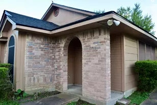 15511 Scenic Haven Dr, Houston, TX 77083 - Photo 13