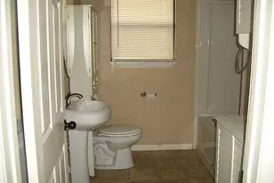 6223 Linton Ln, Texas City, TX 77591 - Photo 11