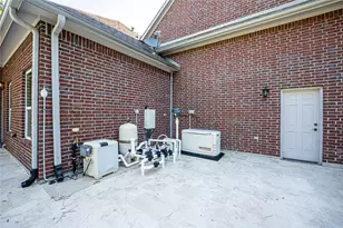 30003 Commons Park Dr, Huffman, TX 77336 - Photo 33