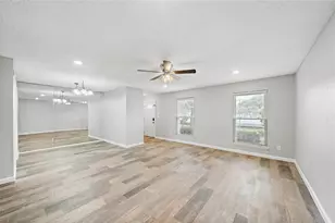 14256 Misty Meadow Ln, Houston, TX 77079 - Photo 3