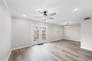 14256 Misty Meadow Ln, Houston, TX 77079 - Photo 7