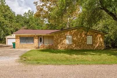 602 Roosevelt Street, La Marque, TX 77568 - Photo 1
