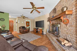 23847 Creek Wood Dr, Spring, TX 77389 - Photo 11