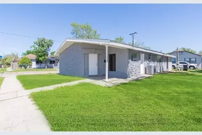312 N Gaillard Street, Baytown, TX 77520 - Photo 1